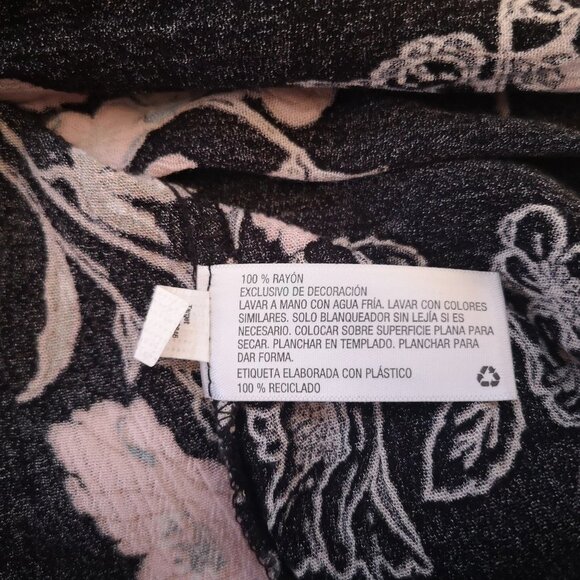 Mossimo Supply Co. Ladies Long Sleeves with Elastic Ends Blouse - Picture 6 of 9